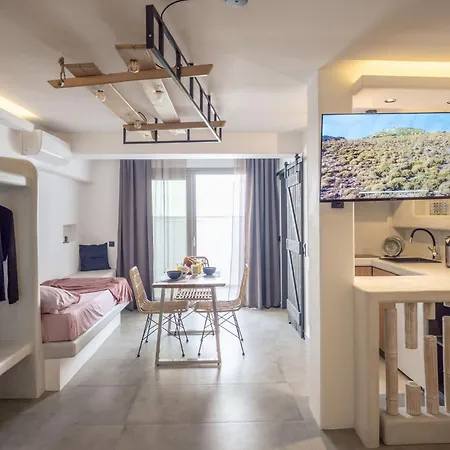 Sienalice Naxos Next To The Apartment