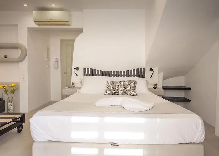 Sienalice Naxos Next To The Apartment