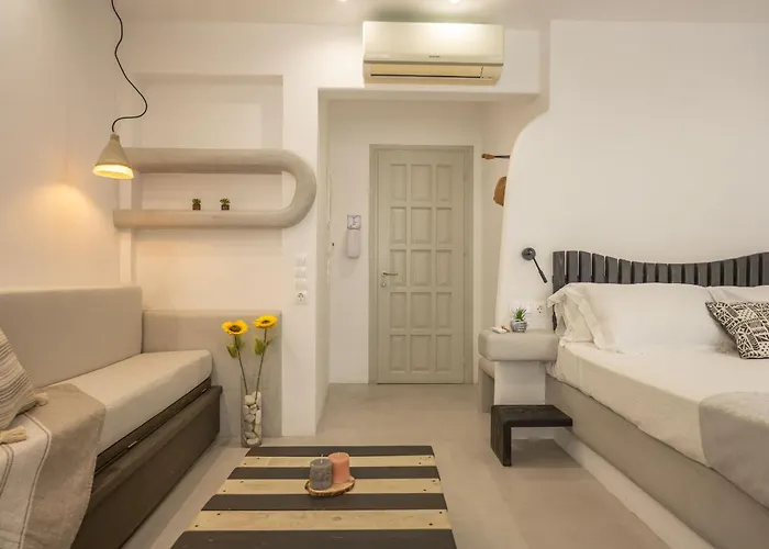 Sienalice Naxos Next To The Apartment