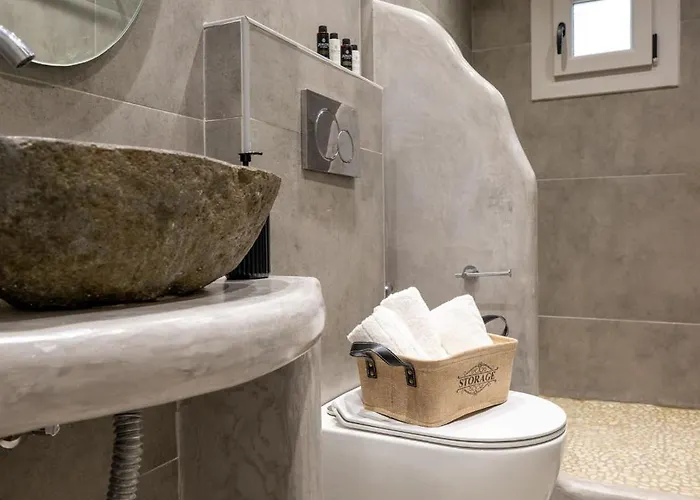 Sienalice Naxos Next To The Apartment