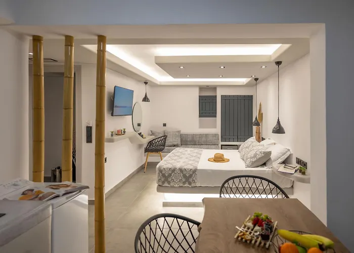 Sienalice Naxos Next To The Naxos City