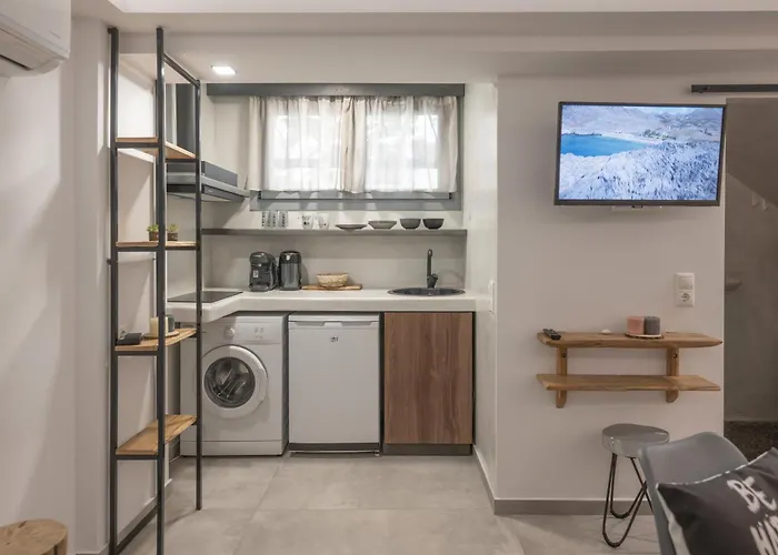 Sienalice Naxos Next To The Apartment