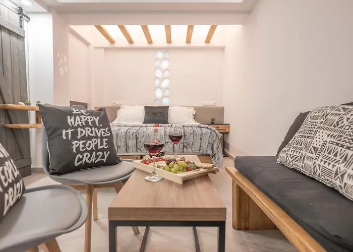 Sienalice Naxos Next To The Apartment *