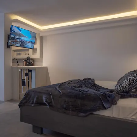 Sienalice Naxos Next To The Appartement