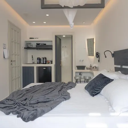 Sienalice Naxos Next To The