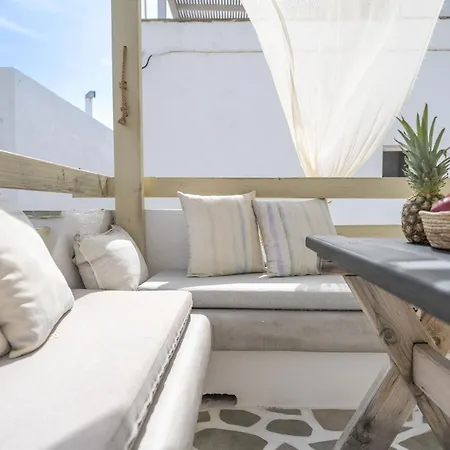 Sienalice Naxos Next To The Naxos City