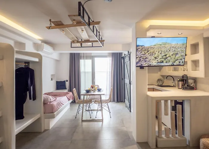 Sienalice Naxos Next To The Apartment