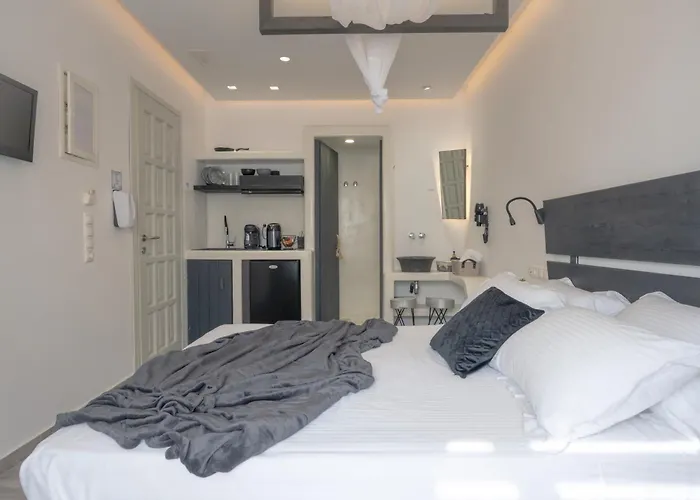 Sienalice Naxos Next To The