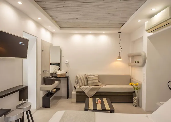 Sienalice Naxos Next To The Apartment