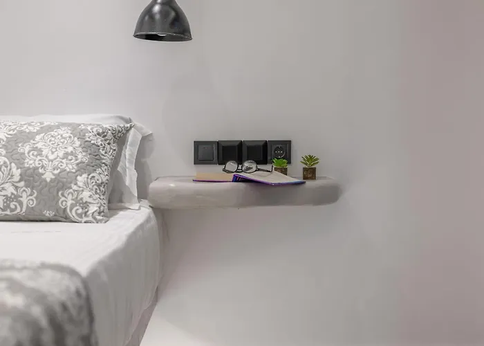 Sienalice Naxos Next To The *