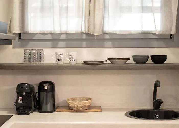 Sienalice Naxos Next To The Apartment